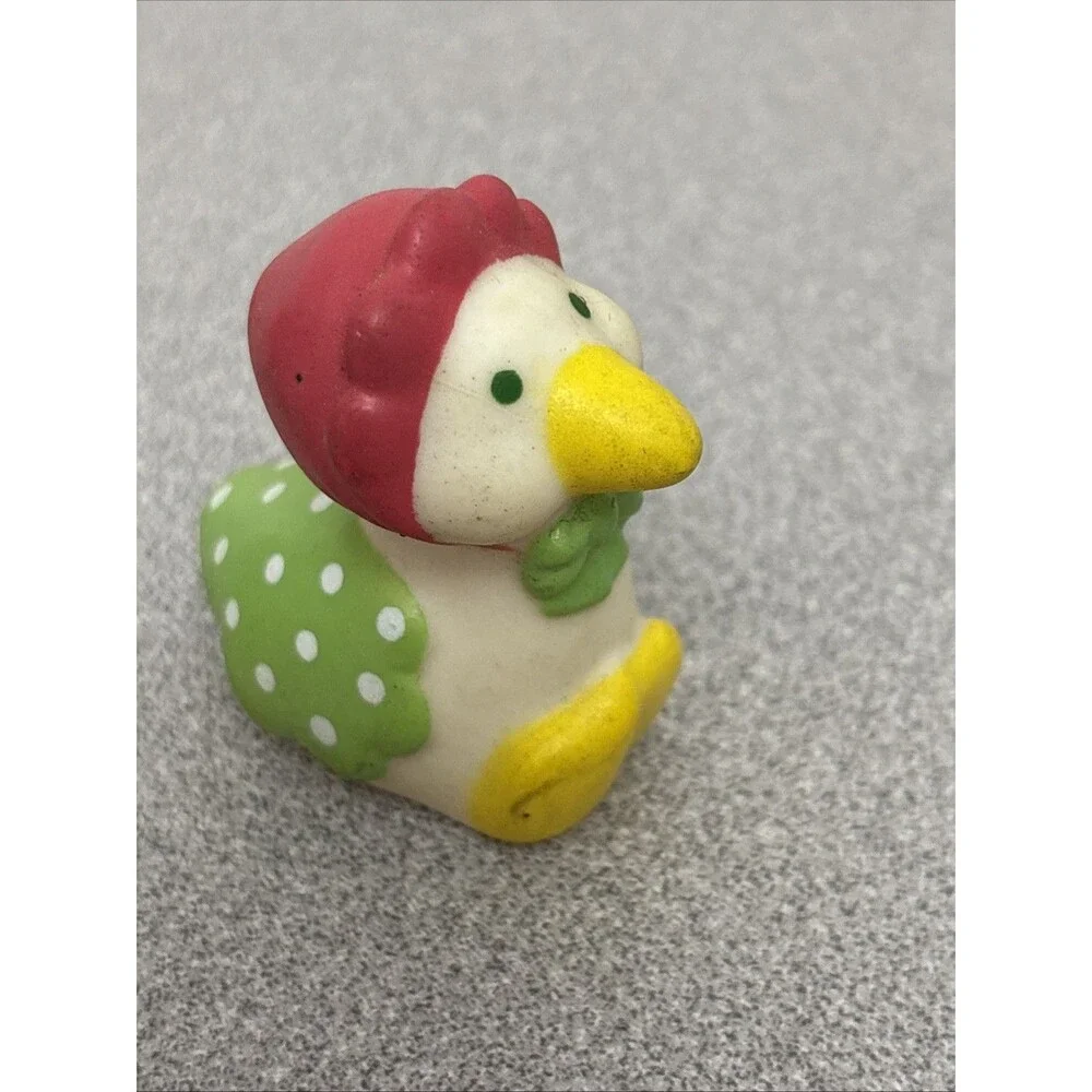 Vintage 80’s Strawberry Shortcake Doll, Cherry Cuddles With Gooseberry And Comb